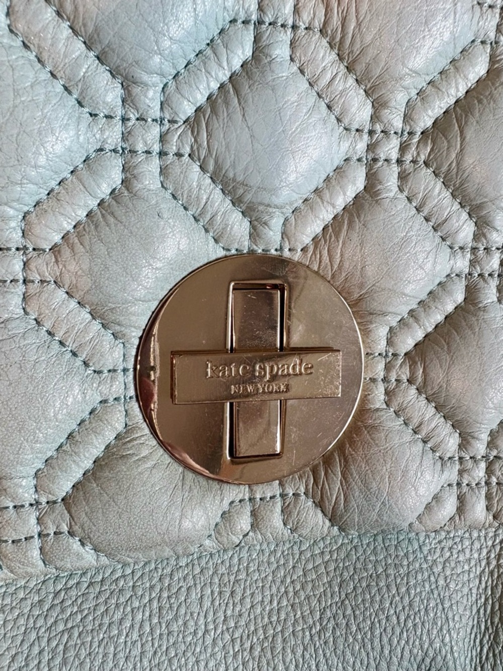 NWOT Kate Spade Emerson Place Vivenna Quilted Leather Shoulder Bag - Silver HW - Picture 3 of 16
